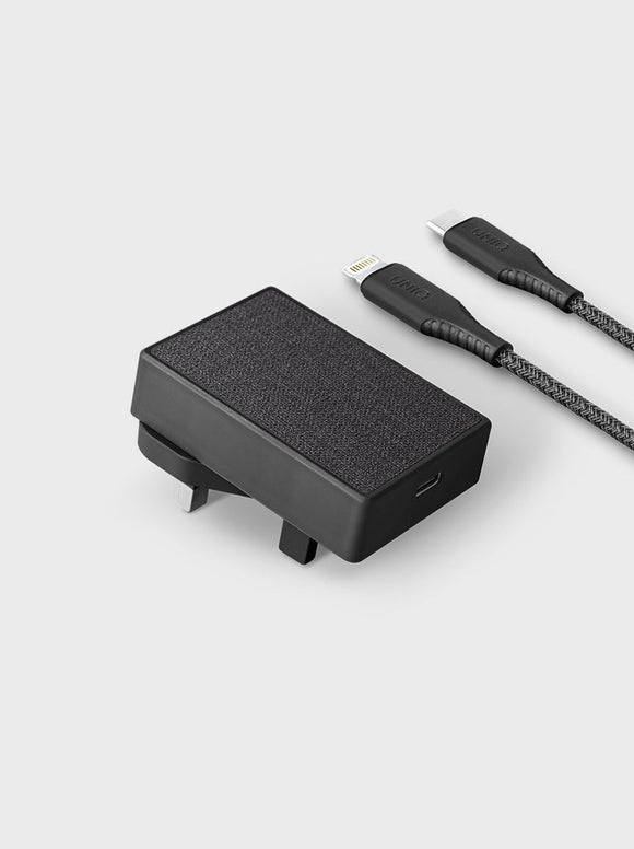 Uniq Votre Slim Kit USB-C PD 18W Wall Charger With USB- C to  Lightning Cable(UK) - Charcoal(Black)